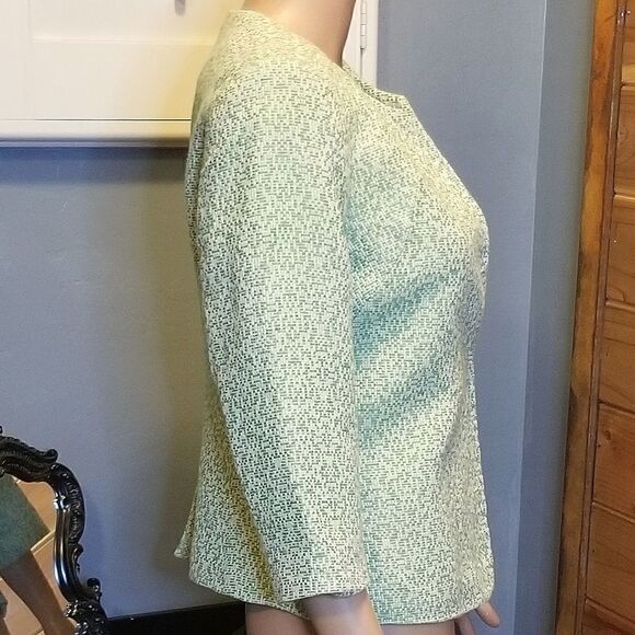 The Limited Tweed Peplum Jacket (Size M) - Picture 2 of 6